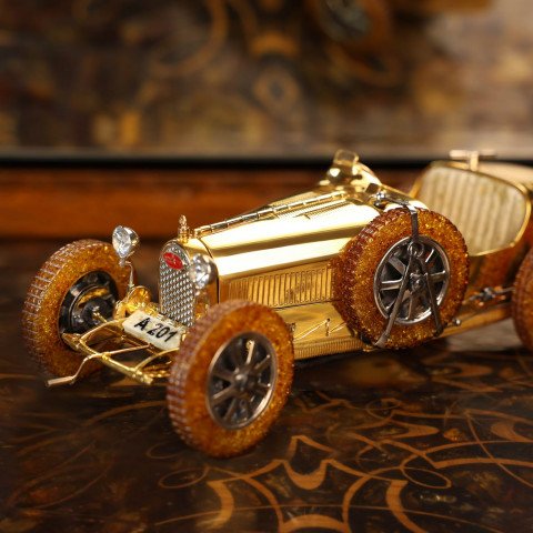 Bugatti 1024 золотой Bugatti 1024 золотой